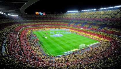 库里狂飙50分创赛季新高，勇士力克强敌延续连胜势头